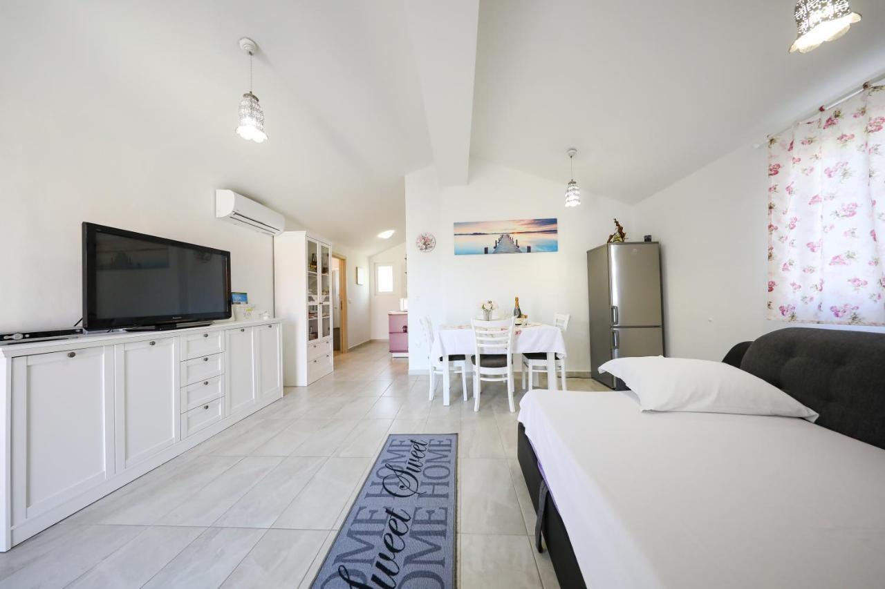 Holiday Home Ana Poljana  外观 照片